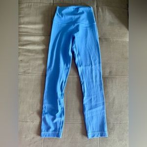 lululemon Align ™ HR
Crop 23" size 0